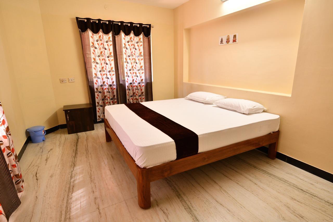 Sri Ranga Krupa Hotel Tiruchirappalli Luaran gambar